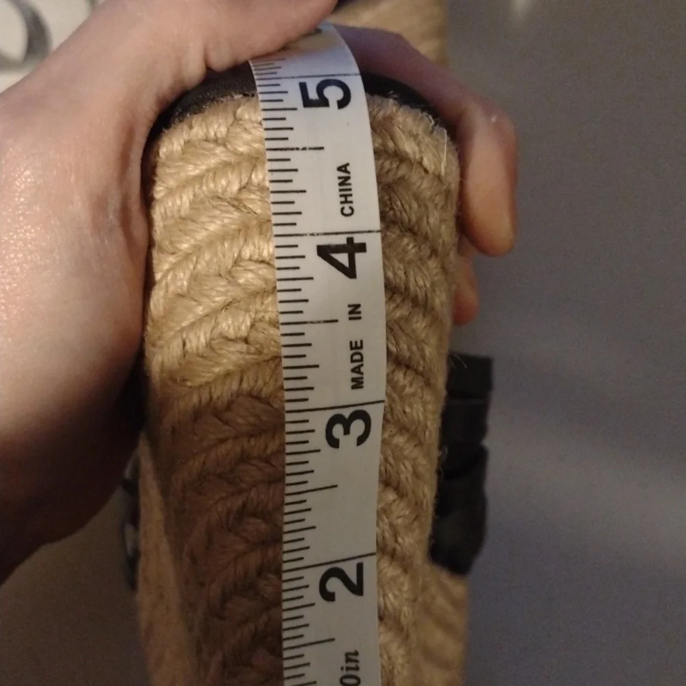 ME Too slip on espadrilles size 9.5  wedge black Navy Blue Sandals